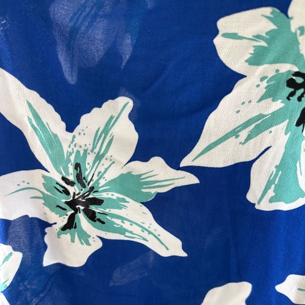 Fighting Eel Floral Blue One Piece Jumpsuit, size XS - Picture 4 of 5